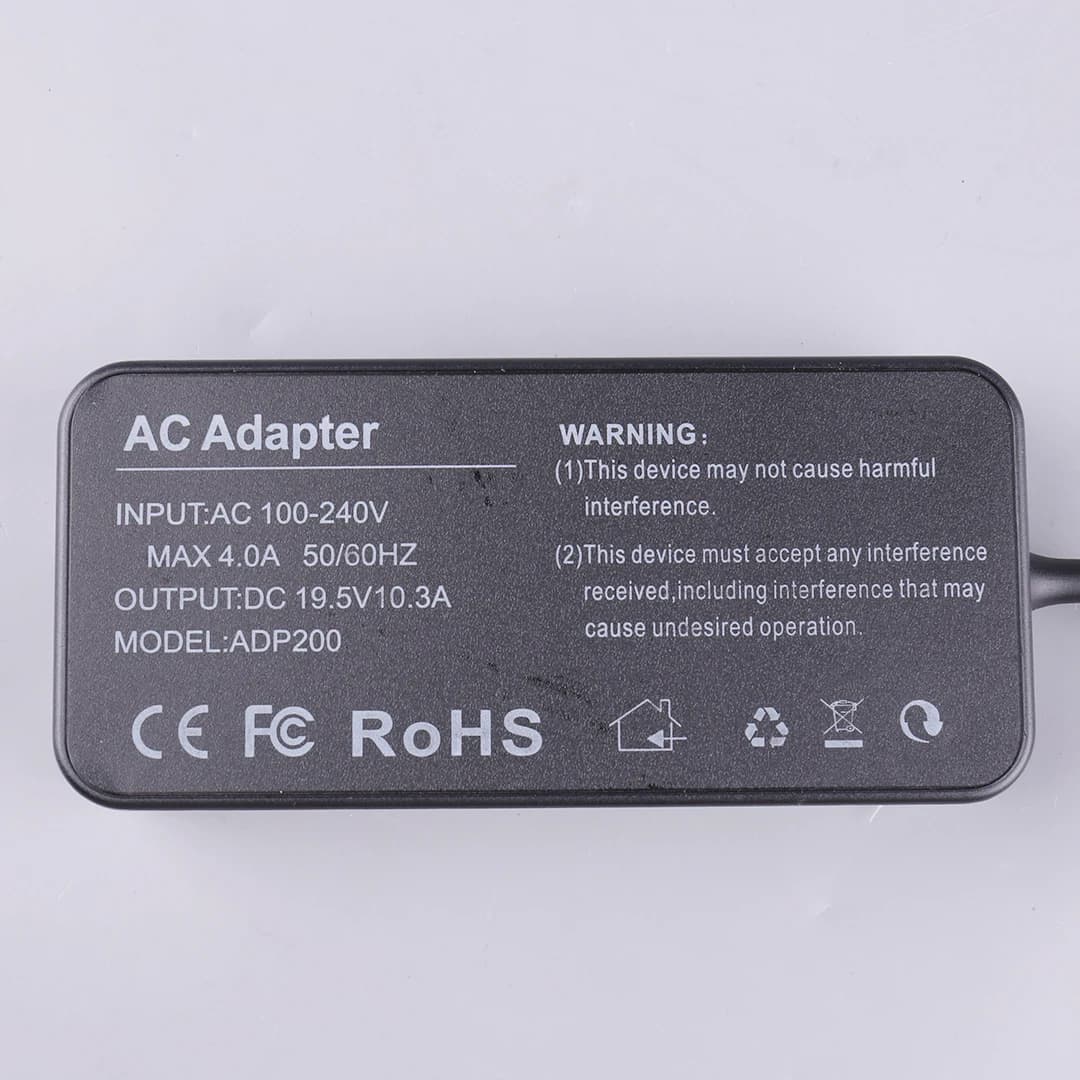 ToolKitRC ADP200 200W 4A Charger Power DC19.5V 10.3A Supply With XT60 Output Adapter for RC iSDT GTPower HotRC SkyRC Chargers 2